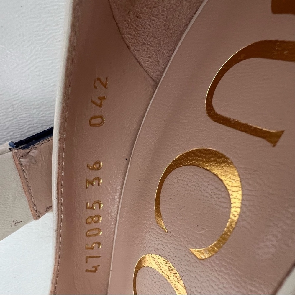 GUCCI | Sylvie Web Stripe Buckle White Leather Pumps EU 36 - Picture 13 of 16